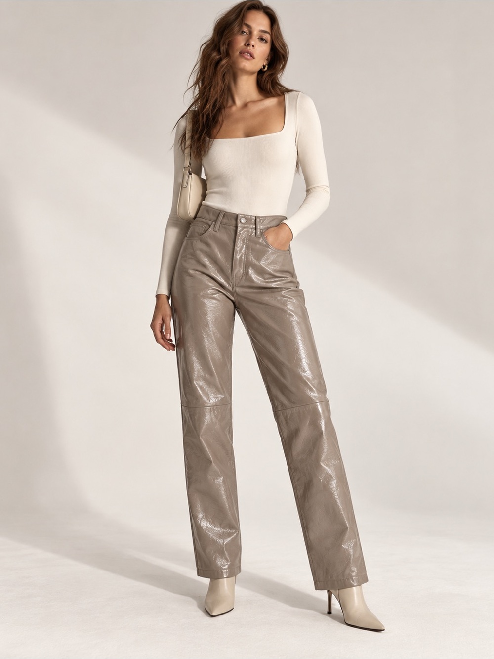 Abercrombie & Fitch ’90s Straight Ultra High Rise Patent Pants 26 short